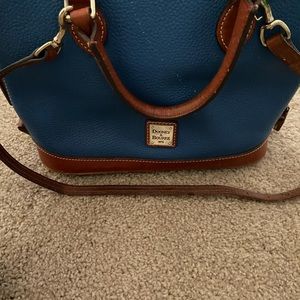 Women’s pebble dooney